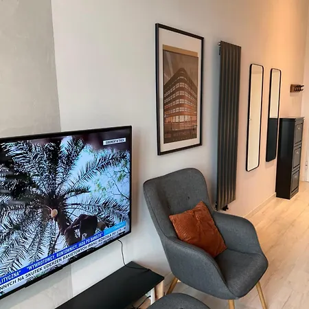 Mieszkanie Stare Miasto-rynek 500 M * Vratislav